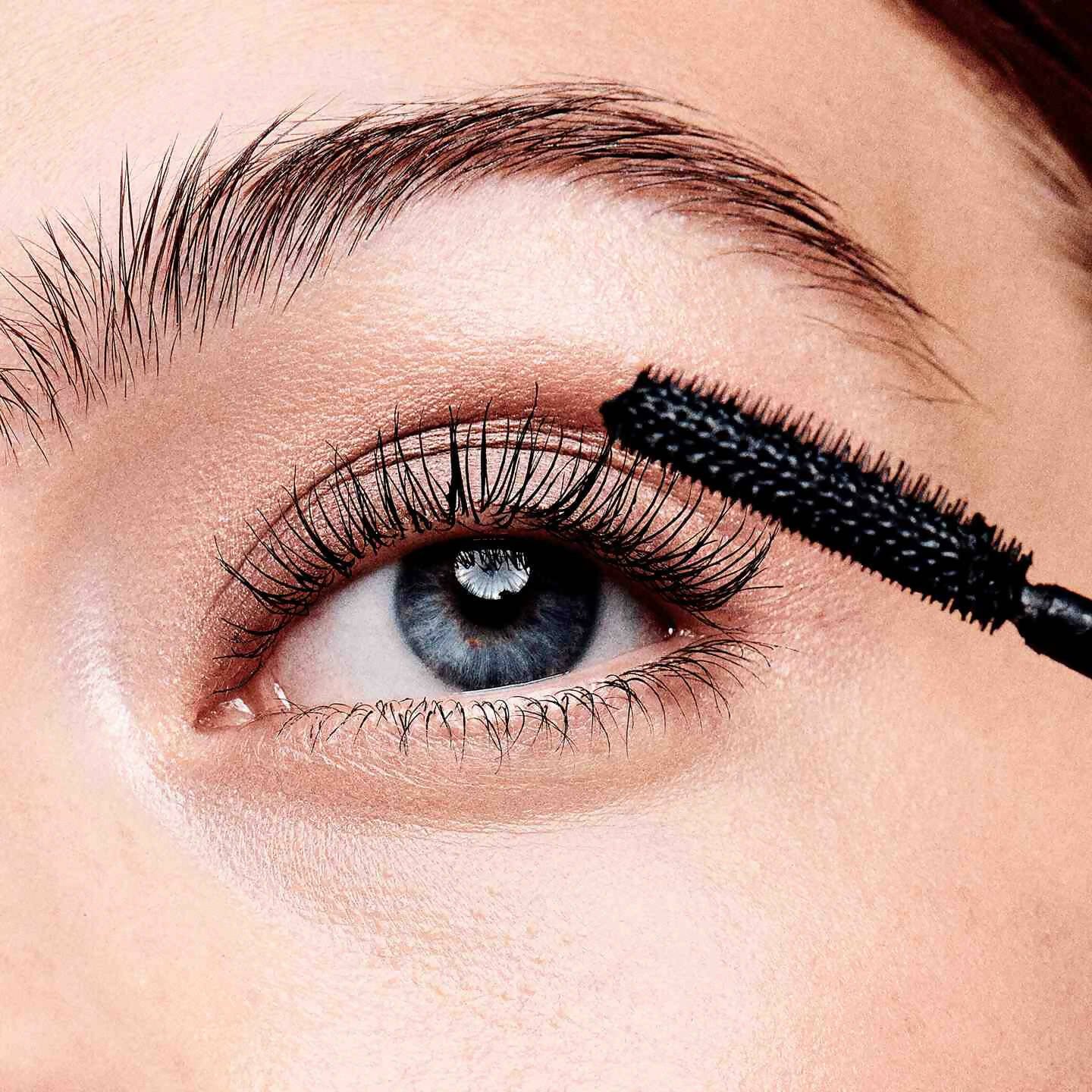 Maliao Professional Matte Look Charming Waterproof Mascara