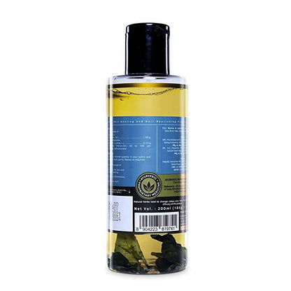 Ustraa Moringa and Curry Leaves Ayurvedic Cold Pressed Oil